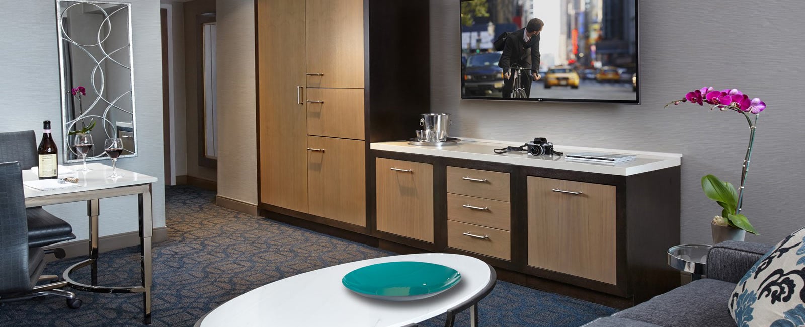 Living Area at the Hilton Club &ndash; New York