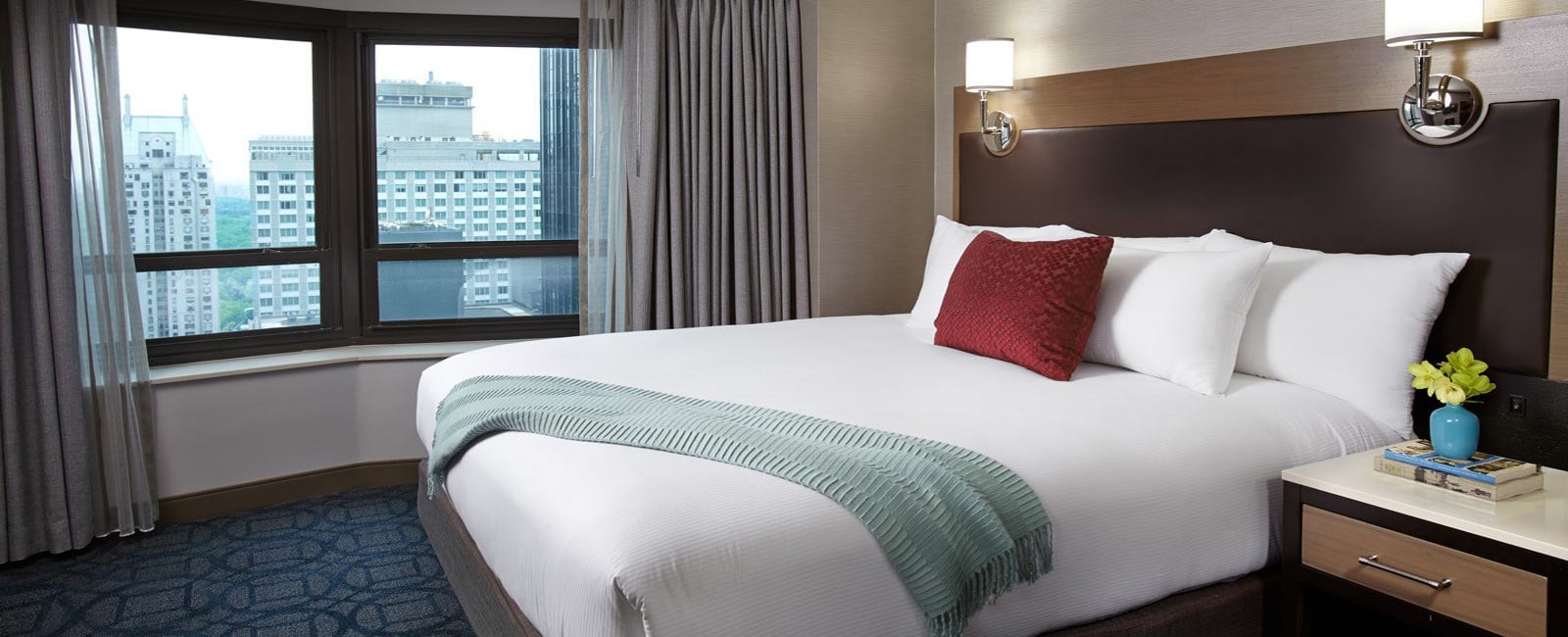 Bedroom at the Hilton Club &ndash; New York