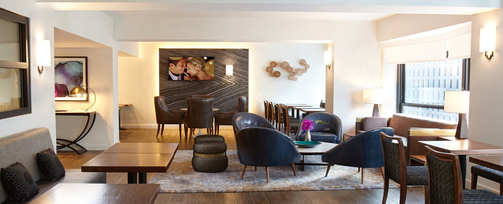 Lounge of the Hilton Club &ndash; New York